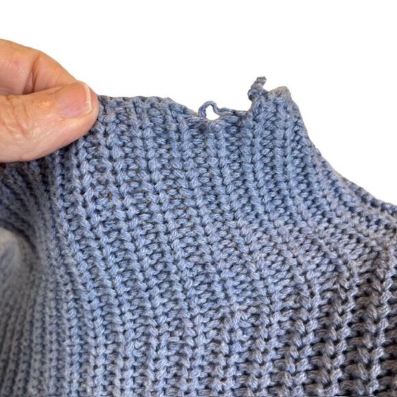 Cupcakes & Cashmere Ribbed Knit Sweater Tunic Periwinkle Blue Wide Mock Medium - Picture 5 of 8